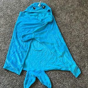 Narwhale Blanket wrap with mitten hands